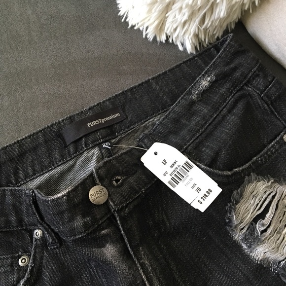 LF Super Distressed Jack Jean - Picture 10 of 14